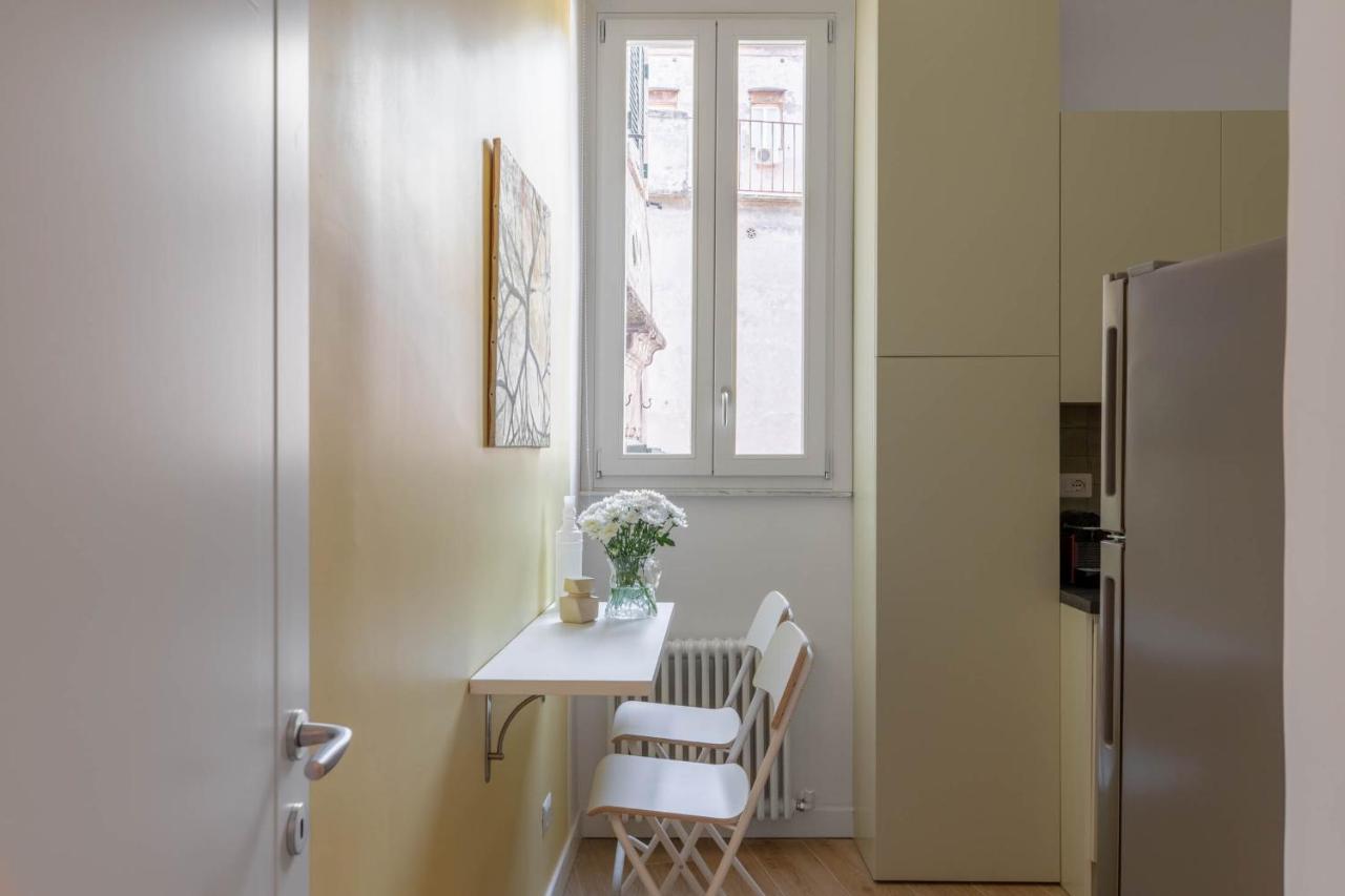 רומא Iflat Navona Cozy Apartament מראה חיצוני תמונה